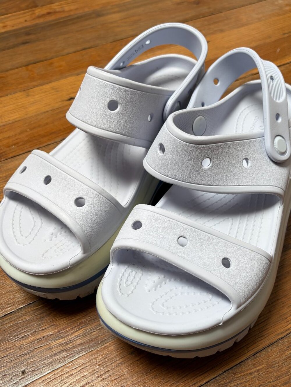 Crocs Mega Crush Grey Sandals Women’s Size 7